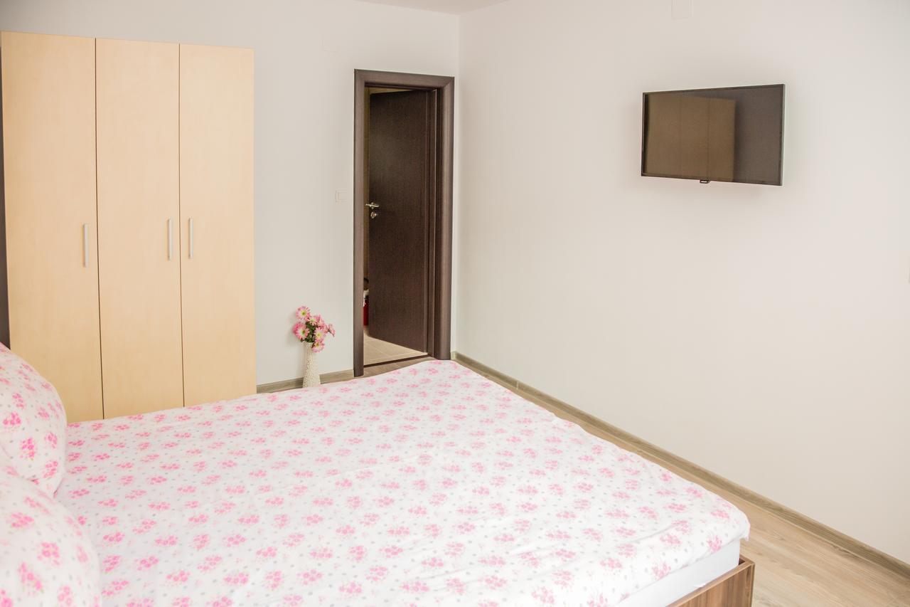 Salt Holiday Apartment Praid Exterior photo