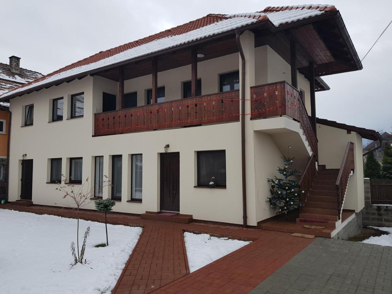 Salt Holiday Apartment Praid Exterior photo